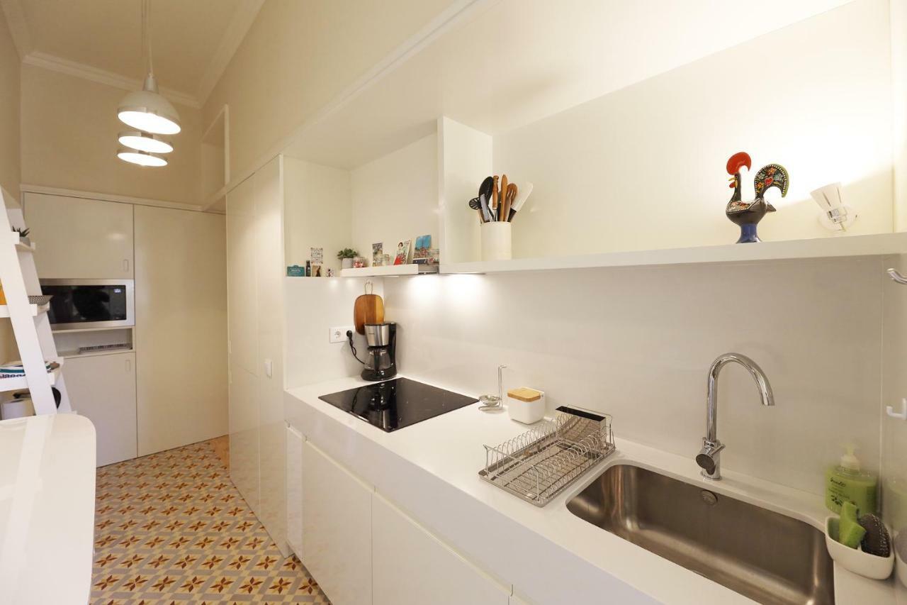 Flh Almada Cozy Apartment With View Porto Exterior photo