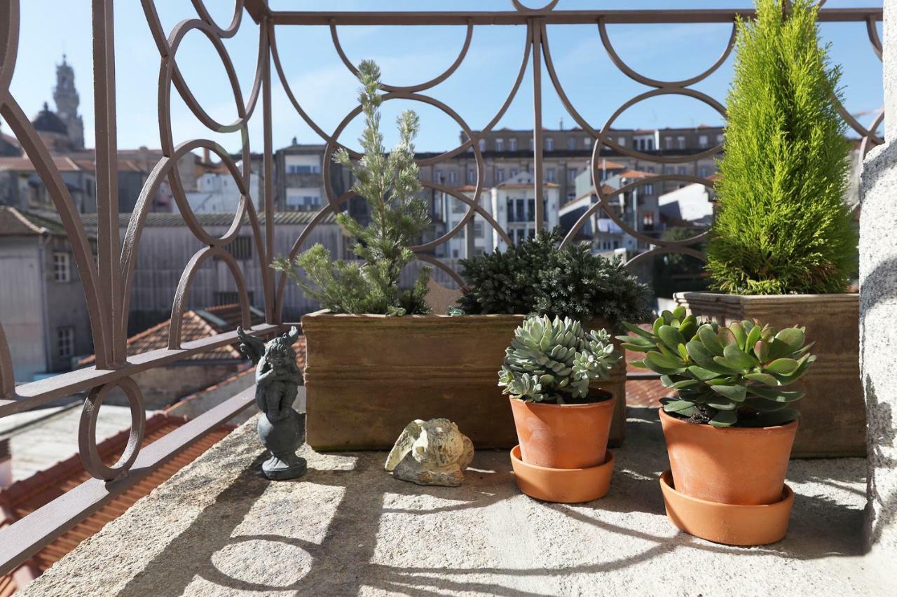 Flh Almada Cozy Apartment With View Porto Exterior photo